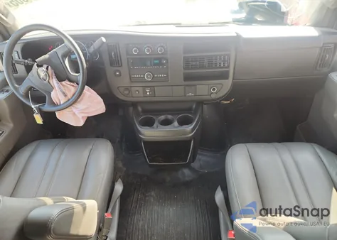 2017 GMC Savana G2500 from USA, damaged, VIN 1GTW7BFF4H1136053